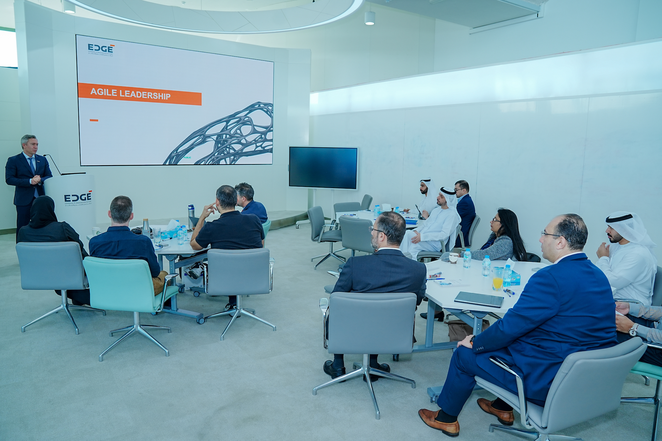 MoIAT and EDGE launch initiatives to boost uptake of 4IR solutions and sustainable practices in national industries. 