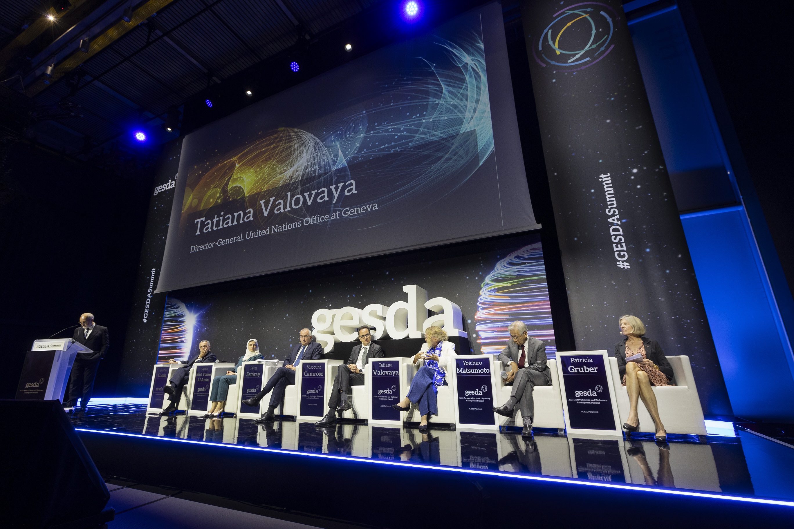 Her Excellency Sarah Al Amiri discusses science diplomacy, quantum technologies