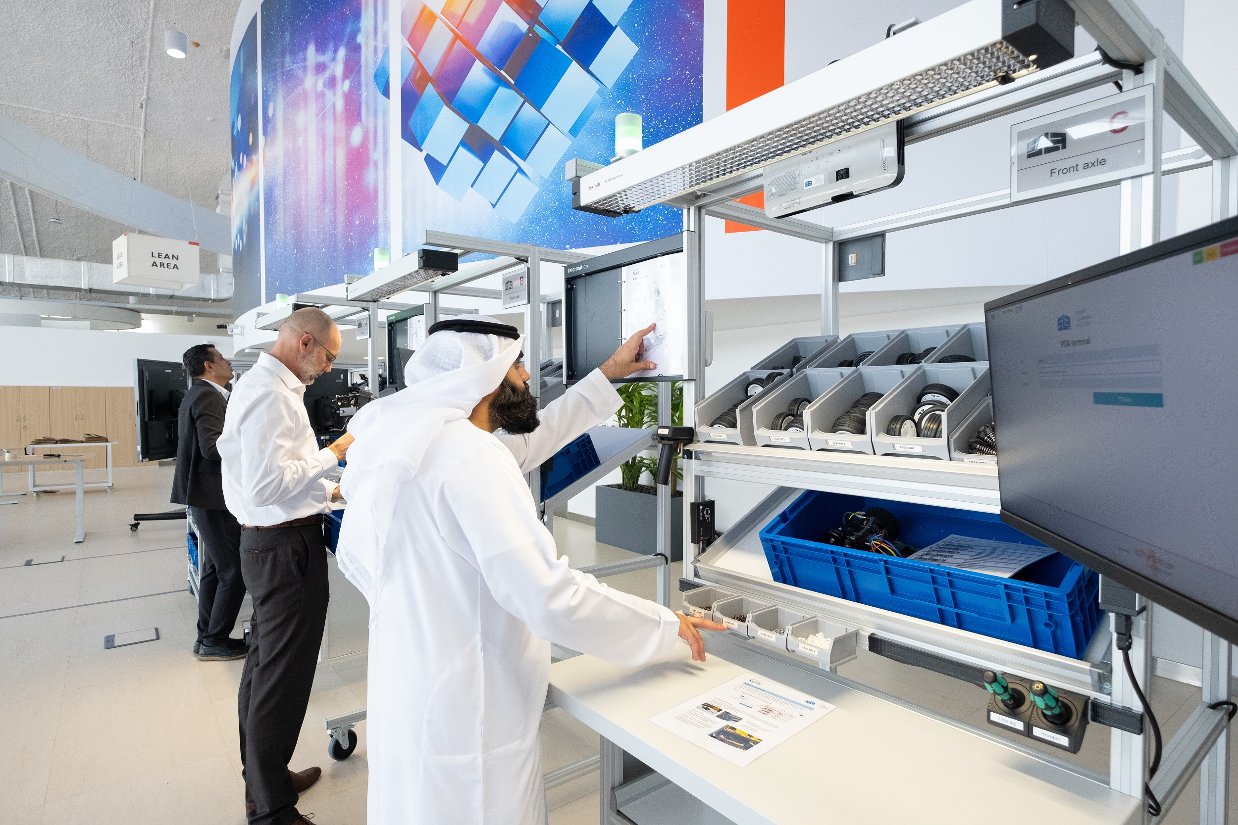   Ministry of Industry and Advanced Technology and EDGE Conduct the First CEO 4.0 training at the EDGE Learning & Innovation Factory